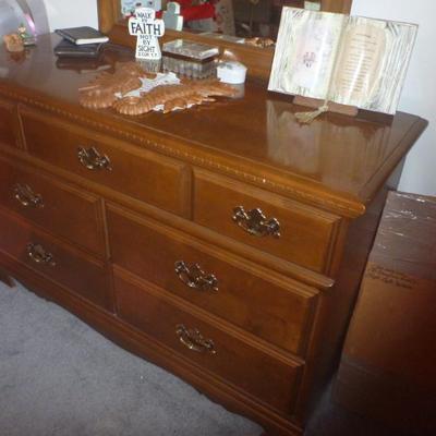 Sale Photo Thumbnail #47