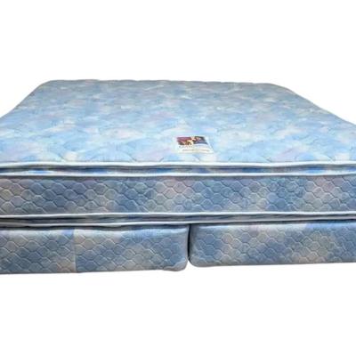 Split King Sealy Posturepedic Mattress & Box Springs