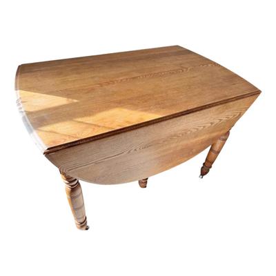 Expandable Drop Leave Oak Table