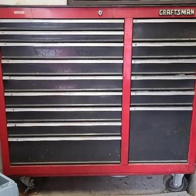 Craftsman Large Rolling Tool Chest With Tools