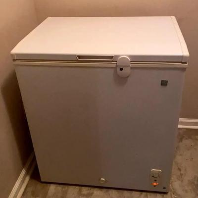 GE Chest Freezer