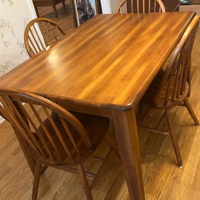 Wood Dining Table with Four Chairs and Built-In Leaf Extension