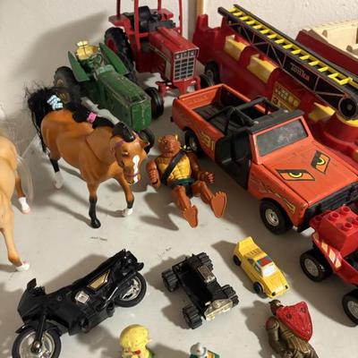 Sale Photo Thumbnail #157