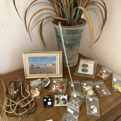 Sale Photo Thumbnail #99