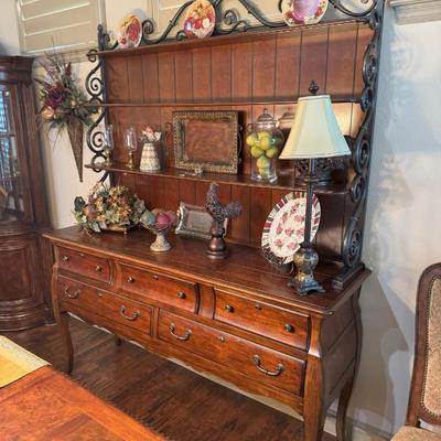 Sale Photo Thumbnail #35: Lovely open "baker's rack style" 2-piece hutch