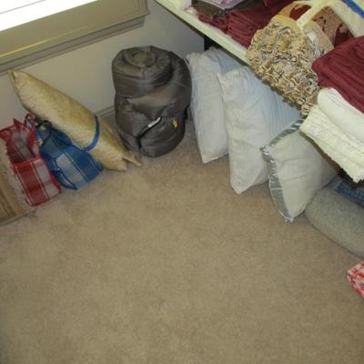 Sale Photo Thumbnail #111: Incredible linens, some are vintage
