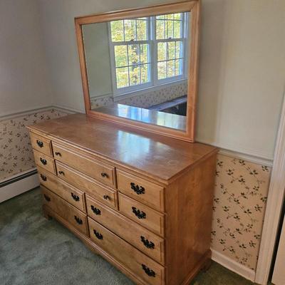 Sale Photo Thumbnail #18