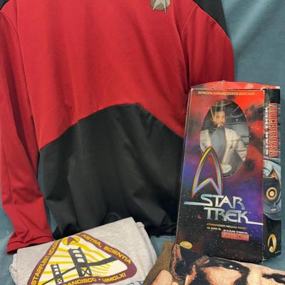 Star Trek Commander William Riker Collector Edition And More