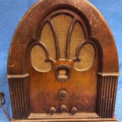 Vintage philco cathedral radio