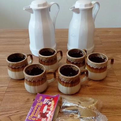 Retro chic coffee set