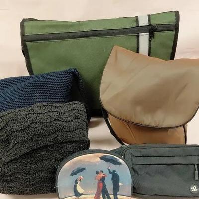 Utilitarian purse collection