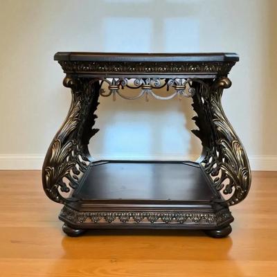 Pulaski Royale Occasional Collections End Table
