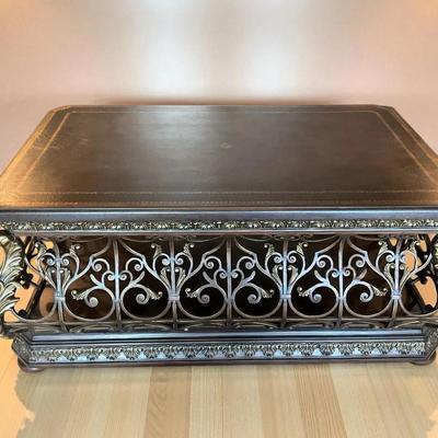 Pulaski Royale Occasionals Collection Coffee Table