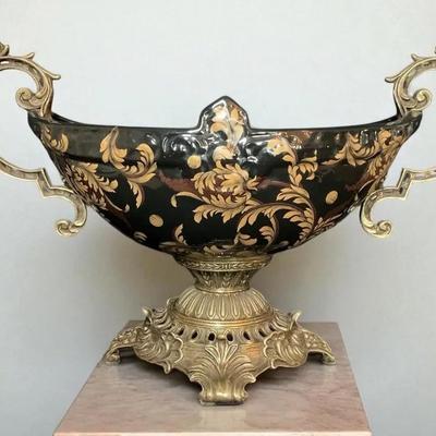 Black And Gold Centerpiece Bowl