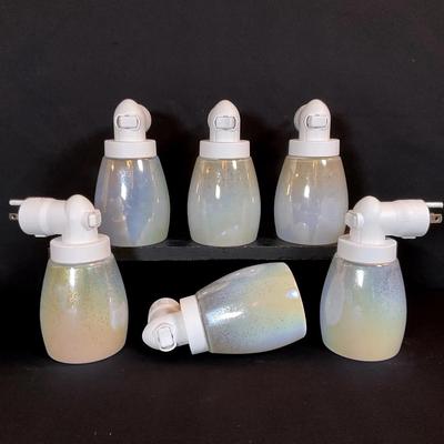 Scentsy Style Plug-In Wax Warmers, Set 3