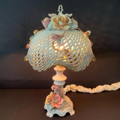 Vintage Italian Capodimonte Lamp 