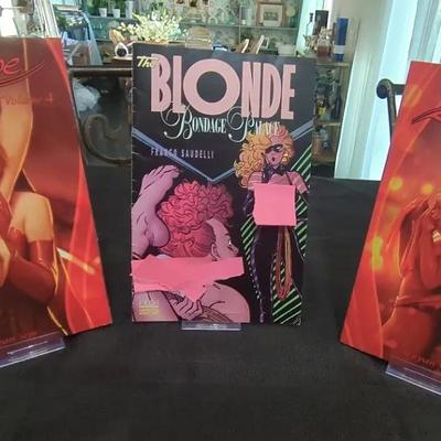 Sunstone Vol 4 &5 And The Blonde
