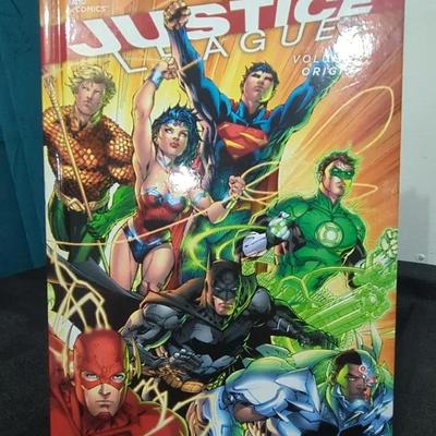 Dc Hardback Justice League Vol 1 w/ Dvds