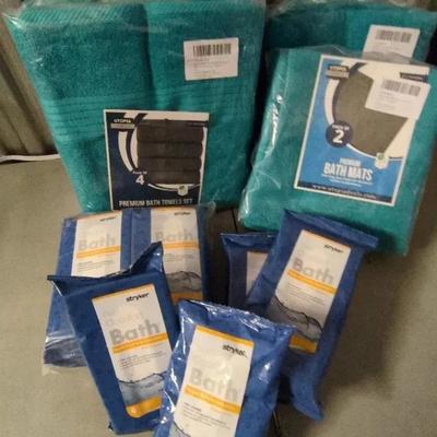 Bath Towels, Mats Body Wash &  Disposable Washcloths