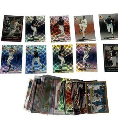 Lot 051  
Lot of 30 Baseball Cards w/Stars
