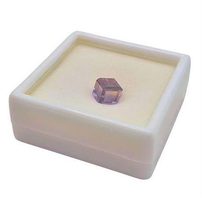 Lot 021  
6.70 CT Ametrine Cube 8mm