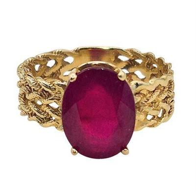 Lot 011   
14K Yellow Gold 3.5 Carat Pigeon Blood Ruby Ring