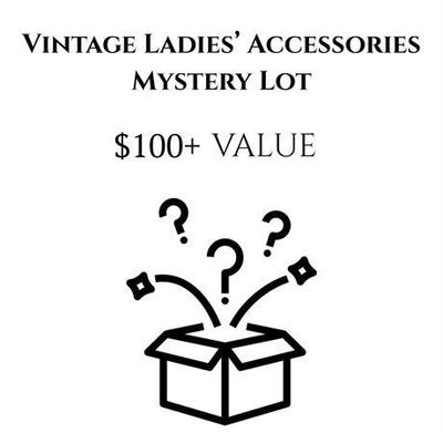 Lot 046
Vintage Ladies’ Accessories Mystery Lot