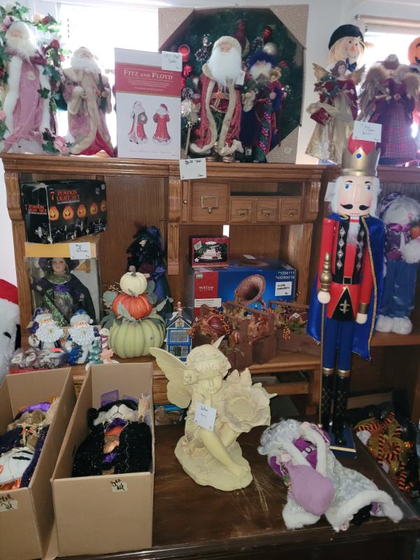 Sale Photo Thumbnail #180