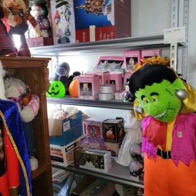 Sale Photo Thumbnail #179