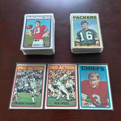 Over 100 1972 Topps Football Cards. John Riggins and More