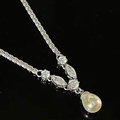 Sterling Silver Chain Necklace with Faux Pearl Rhinestone Pendant 
