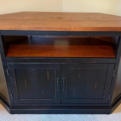 Rustic Corner TV Stand Or Media Center/Cabinet