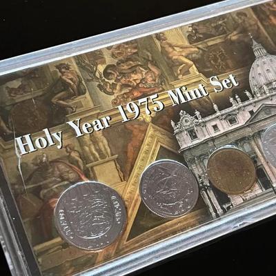 1975 Holy Year Mint Set