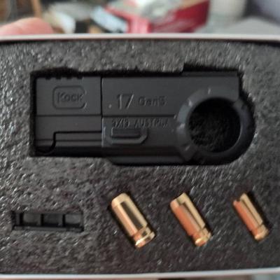 WST059 Hard Drives from Toshiba, Unused 007, Racing Carburetor and more up for Auction! 