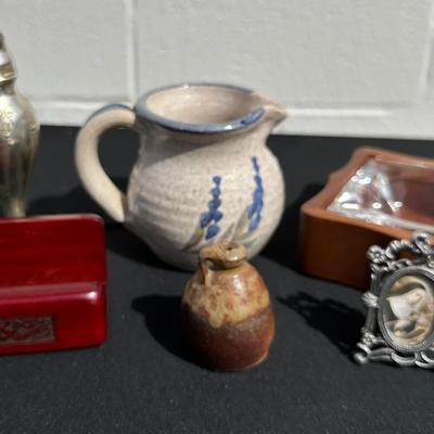 Small Collectibles / Tabletop Mystery Lot (6 Pieces)