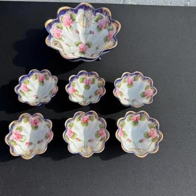 Nippon Hand Painted Foot Bowls (1 Large And 6 Small)
