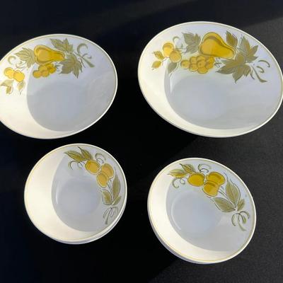 Vintage 10-Piece Mikasa "Golden Valley" Focus-Shape Bowl Set - Mid-Century Modern