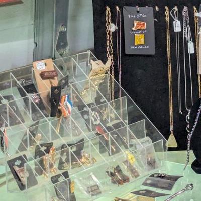 Sale Photo Thumbnail #29