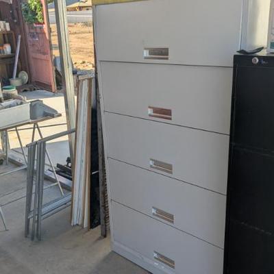 Sale Photo Thumbnail #144