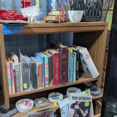 Sale Photo Thumbnail #303