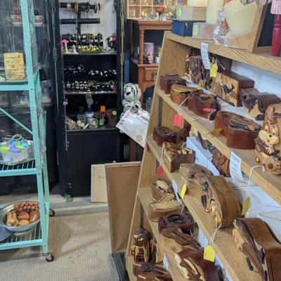 Sale Photo Thumbnail #3