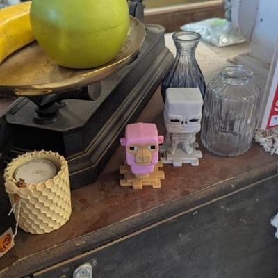 Sale Photo Thumbnail #359