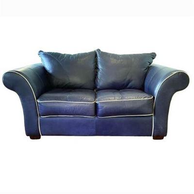Lot 004   
Leather Love Seat Sofa
Leather Love Seat Sofa