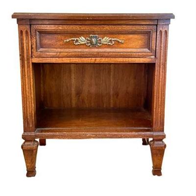 Lot 030   
White Fine Furniture Bedside Nightstand