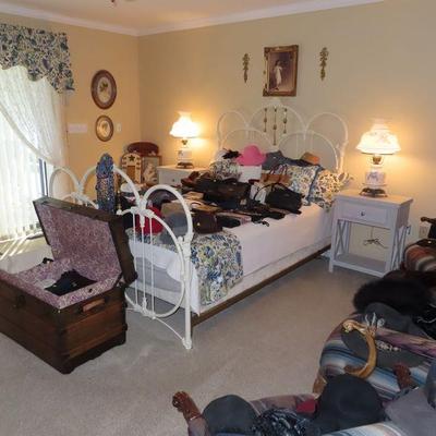 Sale Photo Thumbnail #165