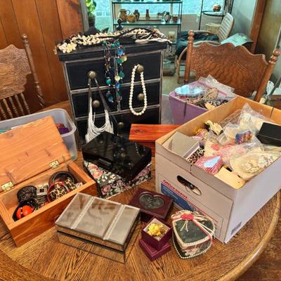 Sale Photo Thumbnail #65