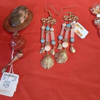 Sale Photo Thumbnail #722