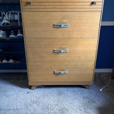 Sale Photo Thumbnail #171