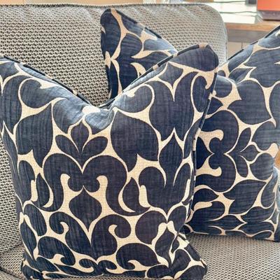 Sale Photo Thumbnail #44: Custom-made pillow
Blue/white 
Condition: Like New
