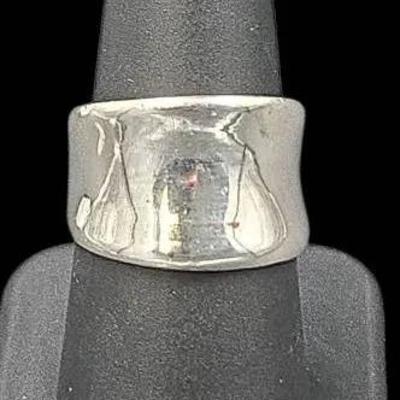 Sale Photo Thumbnail #2